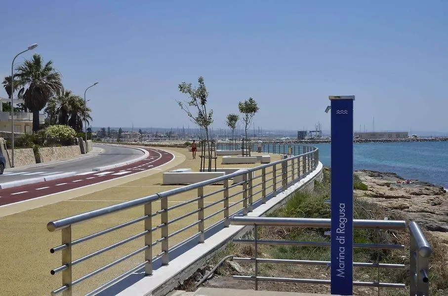 Villa Casa Palma A 100 Passi Dal Mare Marina di Ragusa Casa vacanze